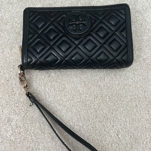 Black Tory Burch wristlet